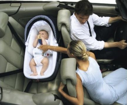 Siège auto, choisir une coque ou une nacelle pour bébé ?